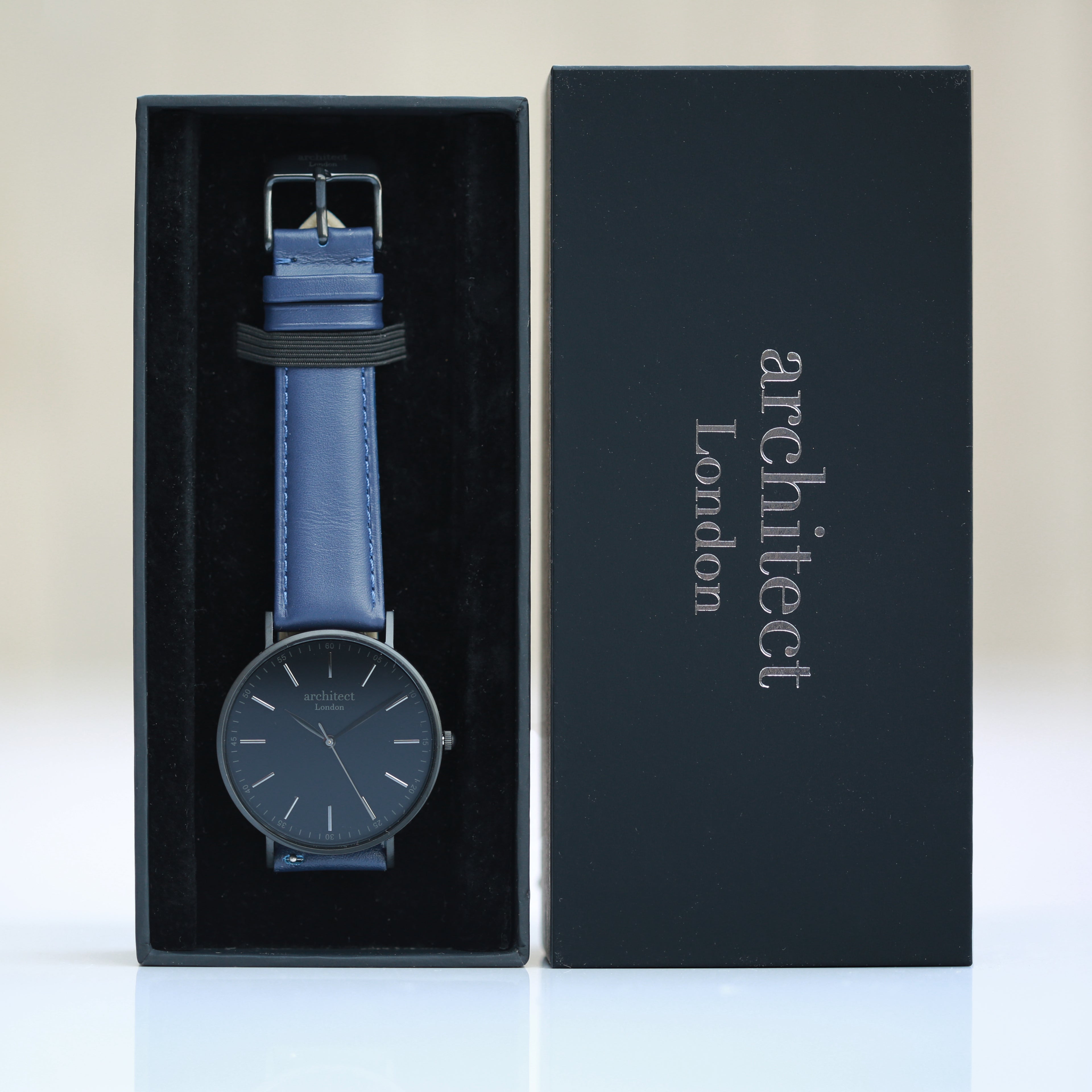 Handwriting Engraving - Men's Minimalist Watch + Admiral Blue Strap