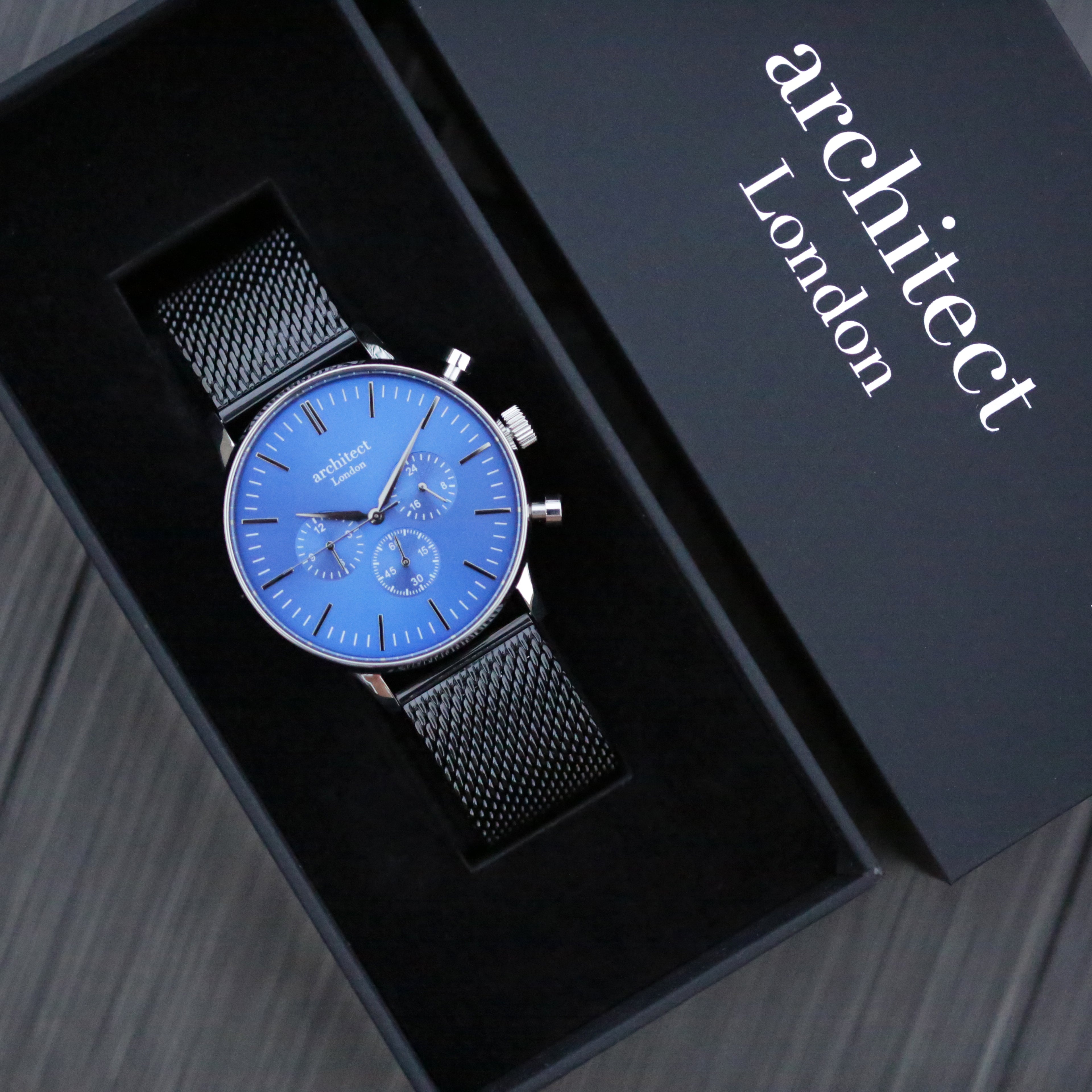 Men's Architect Motivator In Blue With Black Mesh Strap - Modern Font Engraving