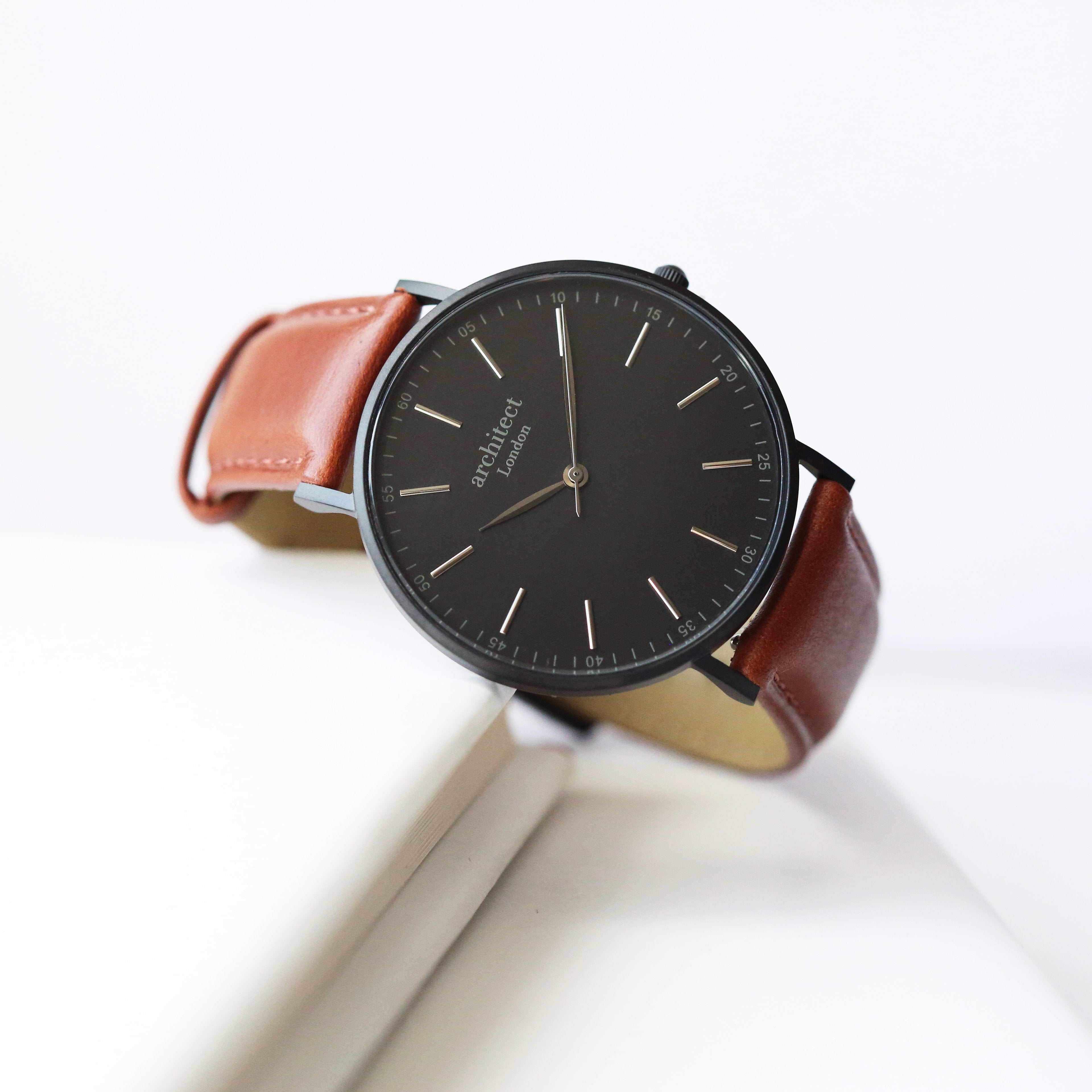 Handwriting Engraving - Men's Minimalist Watch + Walnut Strap - Wear We Met