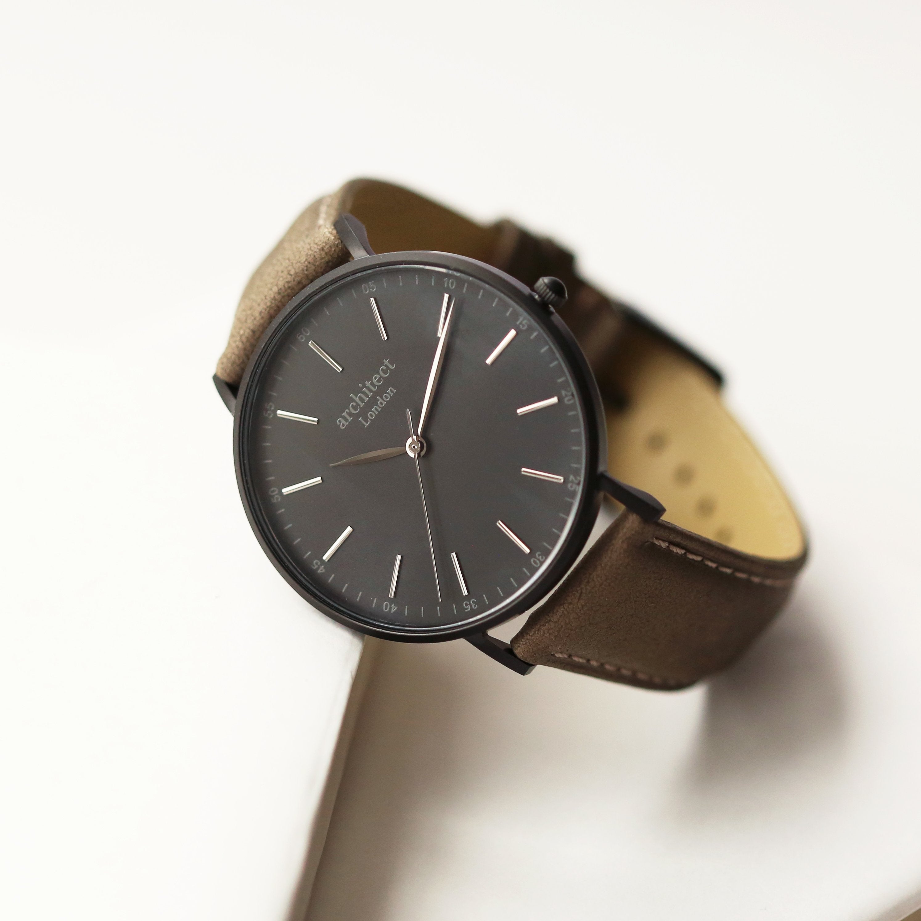 Handwriting Engraving - Men's Minimalist Watch + Urban Grey Strap - Wear We Met