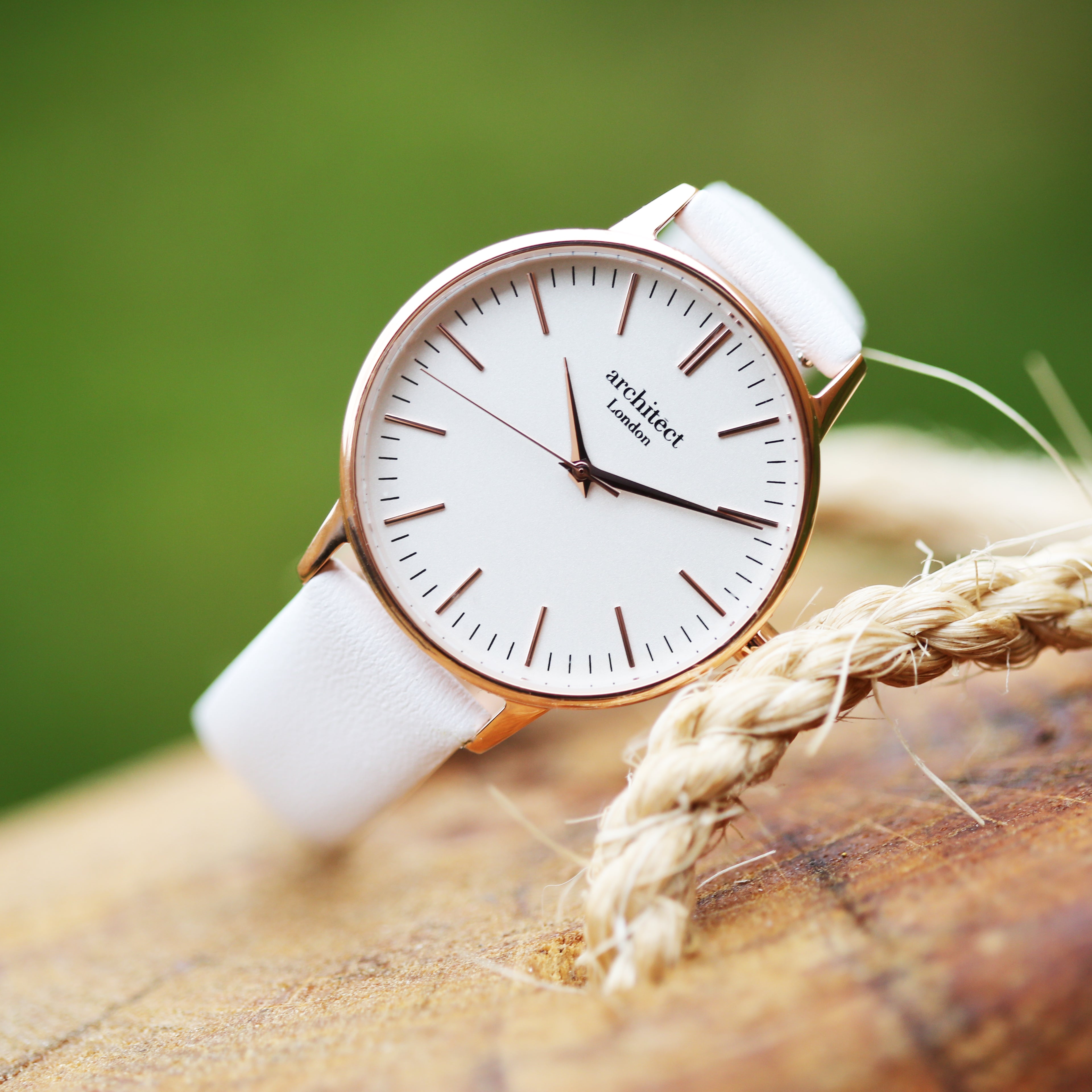 Ladies Architēct Blanc - Modern Font Engraving + White Strap - Wear We Met